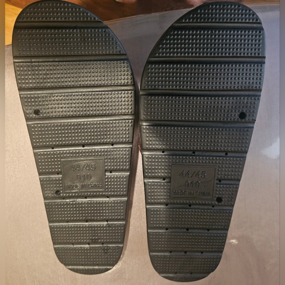 Betty Boop Slides - Picture 4 of 4